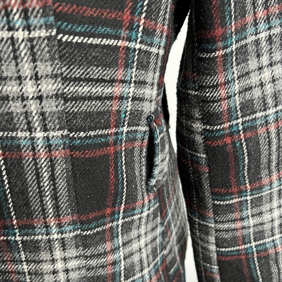 Capucine - Black Checkered Jacket - Picture 5 of 7